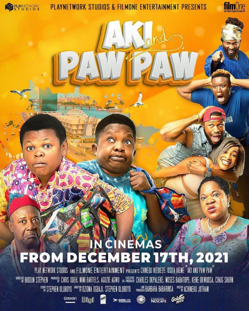 Affiche pour "aki and Paw Paw" en collaboration avec dB PROD-FACTORY, représentant un collage d'acteurs aux expressions vibrantes, dont la sortie en salles est prévue le 17 décembre
